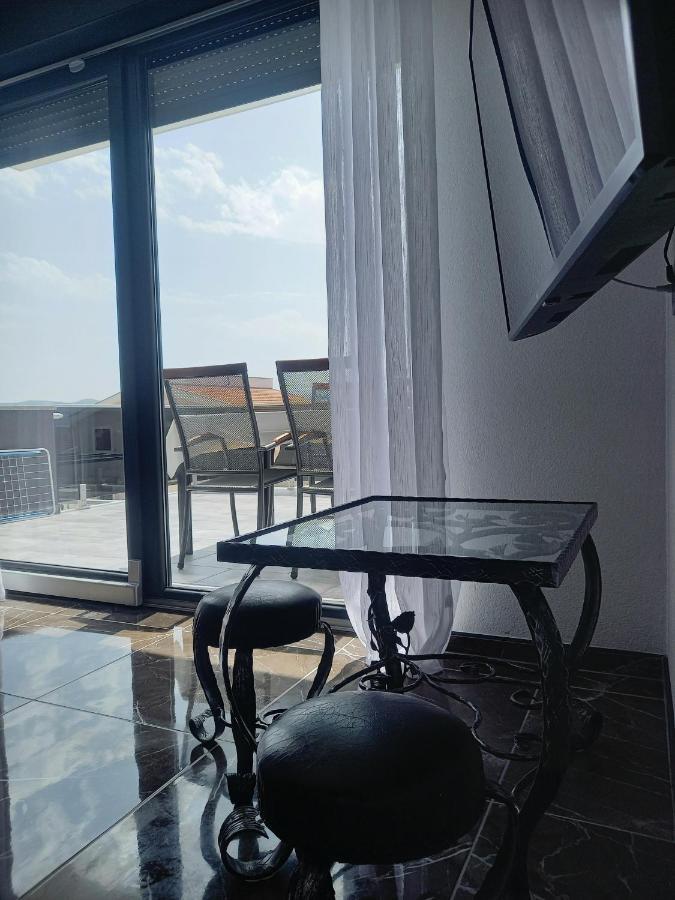 La Catedral Apartment Sveti Petar  Luaran gambar